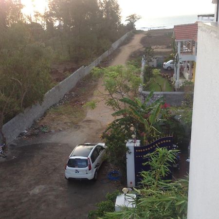 Meya Beach Walk Hotel Mahabalipuram Exterior photo